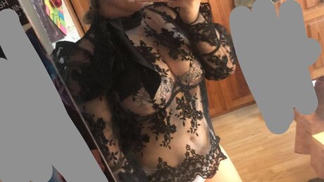 Nacktes geleaktes OnlyFans-Foto von Sugartits