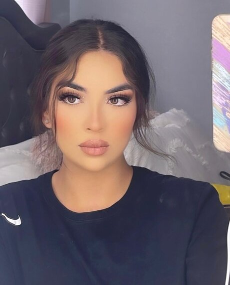 Nacktes geleaktes OnlyFans-Foto von Lilmsb