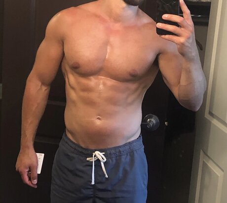 Nacktes geleaktes OnlyFans-Foto von Jonny West