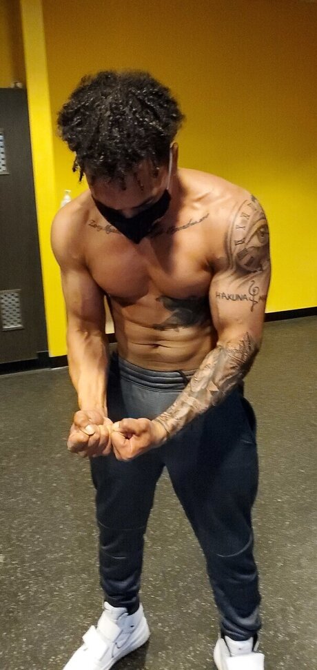 Nacktes geleaktes OnlyFans-Foto von Datcoolkid421