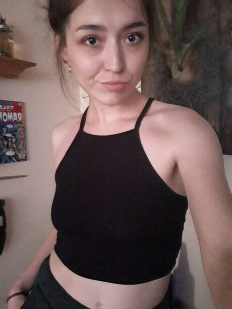 Nacktes geleaktes OnlyFans-Foto von Esiuol Ahsat