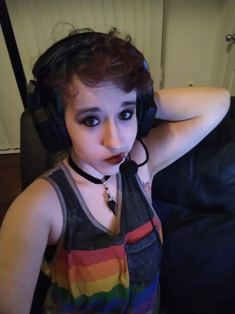 Nacktes geleaktes OnlyFans-Foto von Nebula