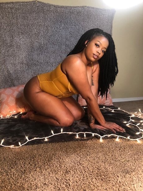 Nacktes geleaktes OnlyFans-Foto von Monique