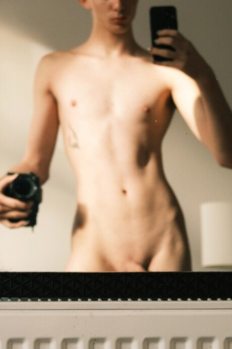 Nacktes geleaktes OnlyFans-Foto von Mattia