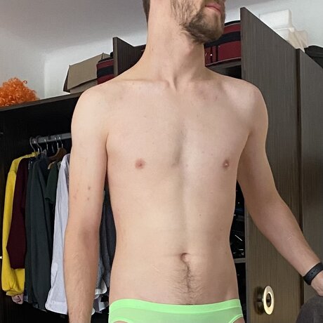 Nacktes geleaktes OnlyFans-Foto von Steve