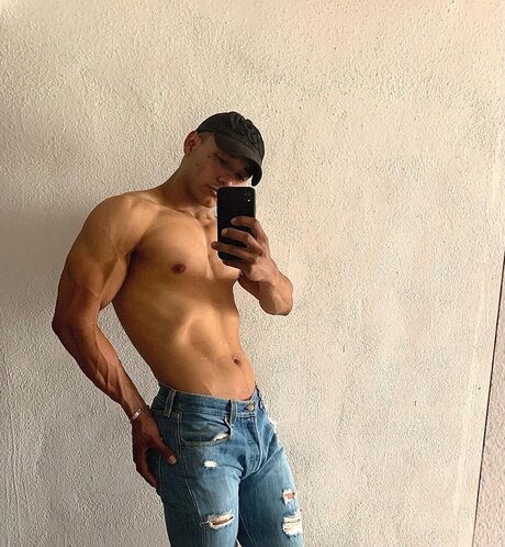 Nacktes geleaktes OnlyFans-Foto von Alfredo Daz