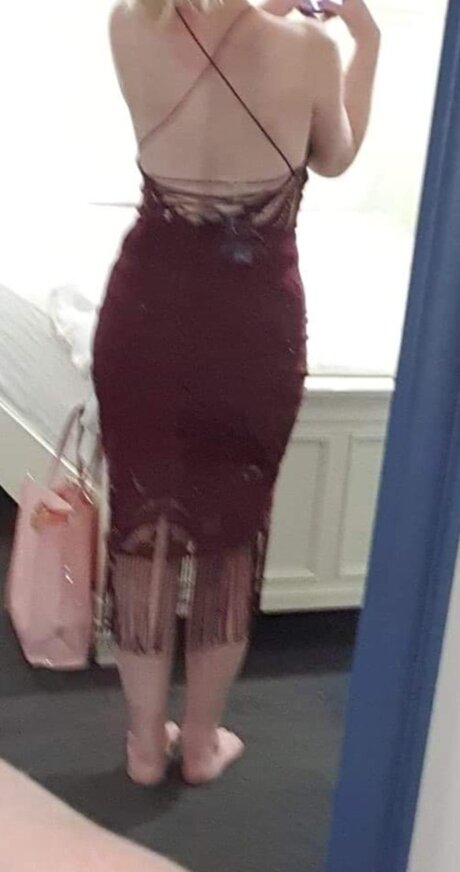 Nacktes geleaktes OnlyFans-Foto von Hotwetmess