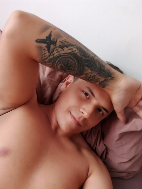 Nacktes geleaktes OnlyFans-Foto von Ken42