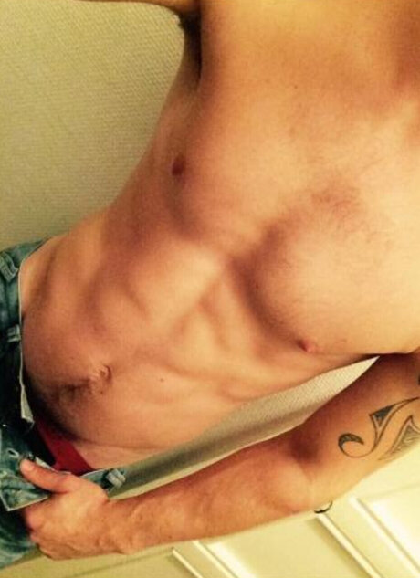 Nacktes geleaktes OnlyFans-Foto von Mikamon
