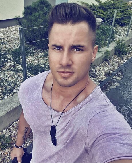 Nacktes geleaktes OnlyFans-Foto von Gabriel Morrison Free