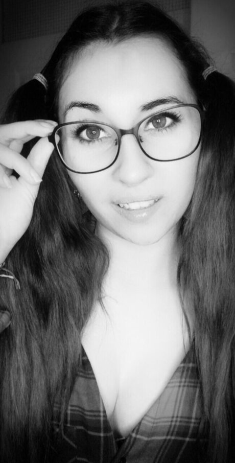 Nacktes geleaktes OnlyFans-Foto von Elisa