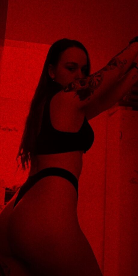Nacktes geleaktes OnlyFans-Foto von Peach