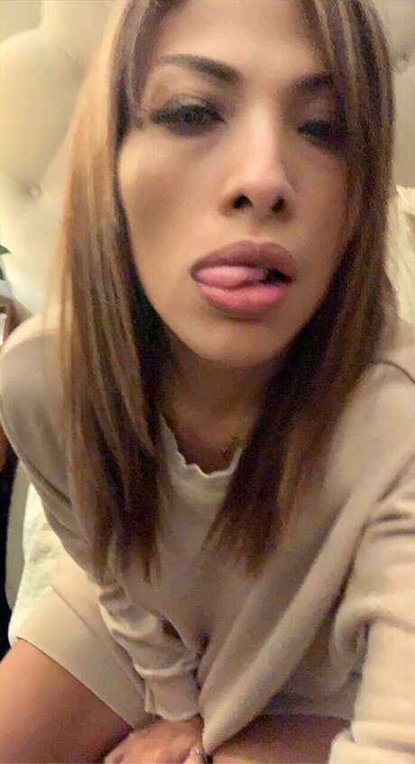 Nacktes geleaktes OnlyFans-Foto von Maya