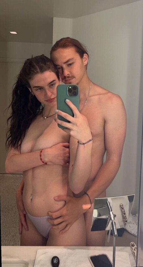 Nacktes geleaktes OnlyFans-Foto von U226527185