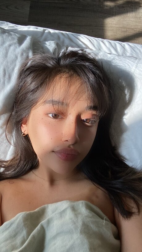 Nacktes geleaktes OnlyFans-Foto von Plantmami