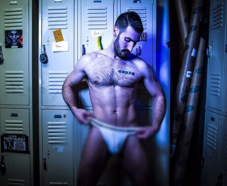 Nacktes geleaktes OnlyFans-Foto von Gonzo2880