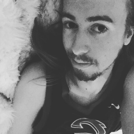 Nacktes geleaktes OnlyFans-Foto von M