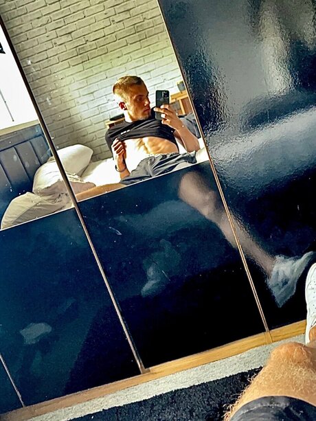 Nacktes geleaktes OnlyFans-Foto von The Duke