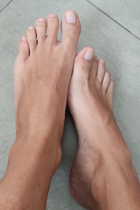 Nacktes geleaktes OnlyFans-Foto von Feet