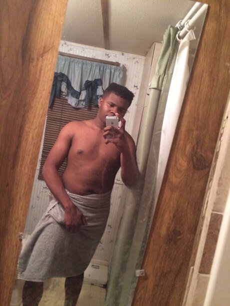 Nacktes geleaktes OnlyFans-Foto von Bishop
