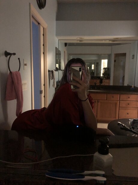 Nacktes geleaktes OnlyFans-Foto von Bellaamplt3