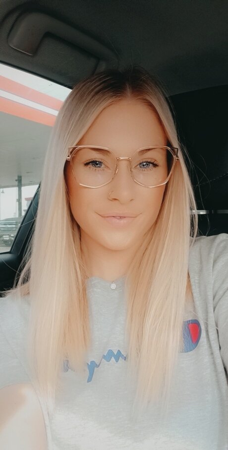 Nacktes geleaktes OnlyFans-Foto von Mercedes