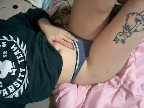 Nacktes geleaktes OnlyFans-Foto von Daddysgirl