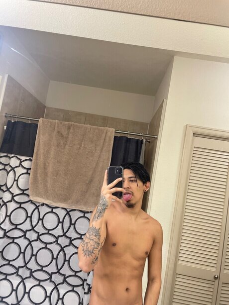 Nacktes geleaktes OnlyFans-Foto von Nate