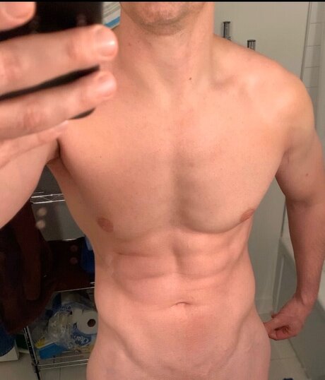 Nacktes geleaktes OnlyFans-Foto von Doctorguacamole