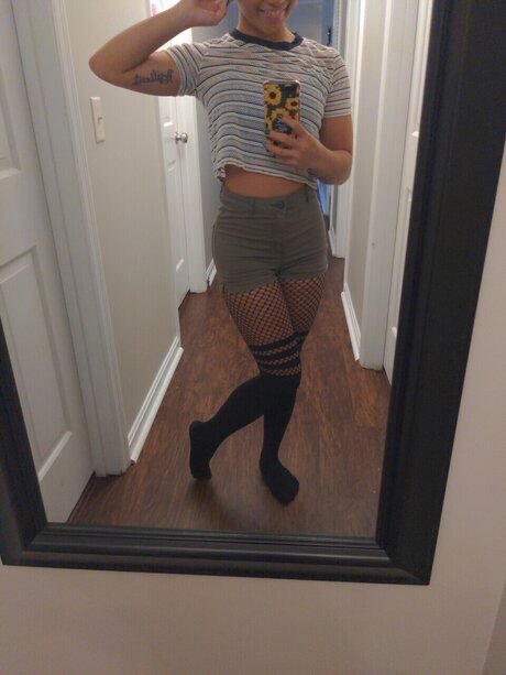 Nacktes geleaktes OnlyFans-Foto von Roxanna