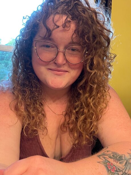 Nacktes geleaktes OnlyFans-Foto von Sybil
