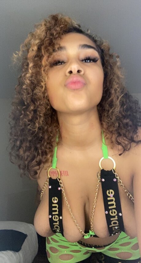 Nacktes geleaktes OnlyFans-Foto von Stormee