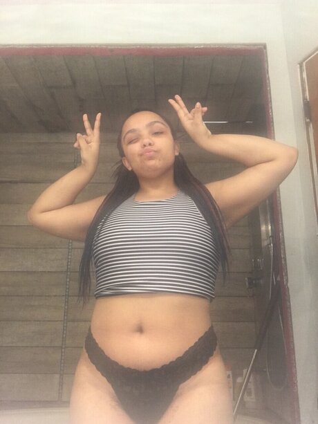 Nacktes geleaktes OnlyFans-Foto von Nateyla