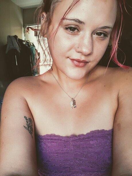 Nacktes geleaktes OnlyFans-Foto von Sarah