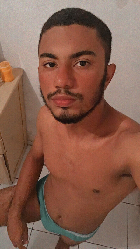 Nacktes geleaktes OnlyFans-Foto von 