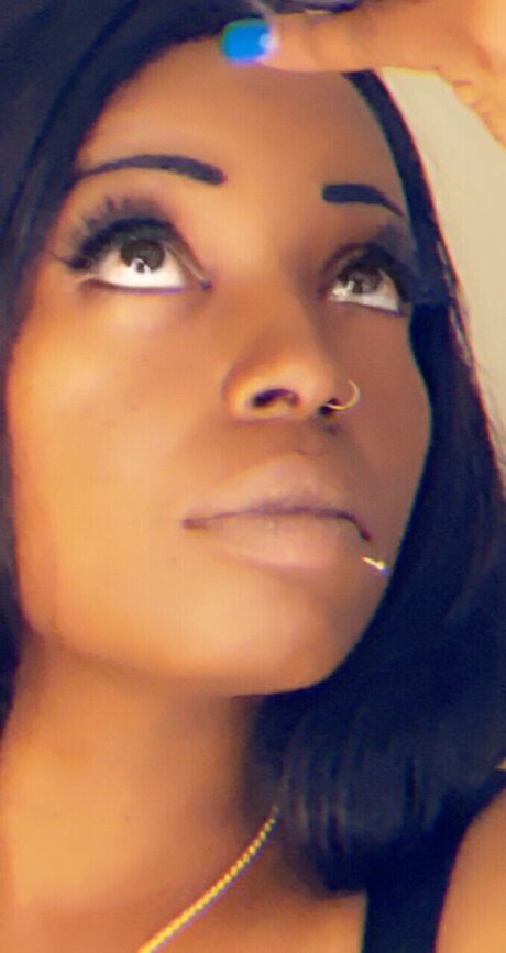 Nacktes geleaktes OnlyFans-Foto von Lashonda Clark