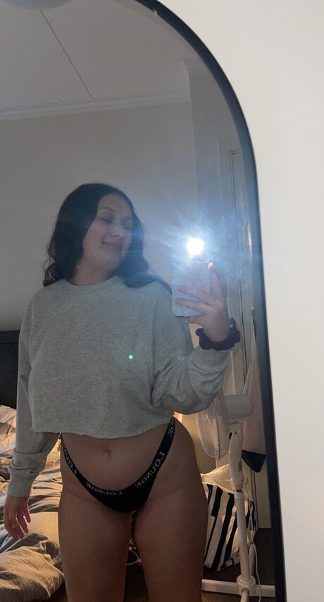 Nacktes geleaktes OnlyFans-Foto von Timikg