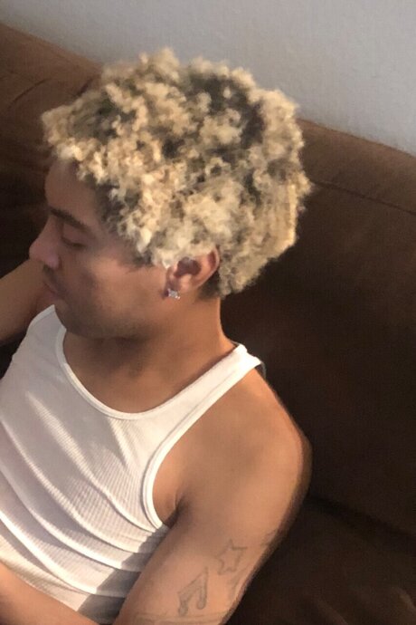 Nacktes geleaktes OnlyFans-Foto von Brian Curry