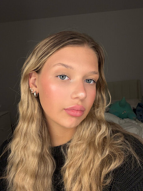 Nacktes geleaktes OnlyFans-Foto von Daphxx