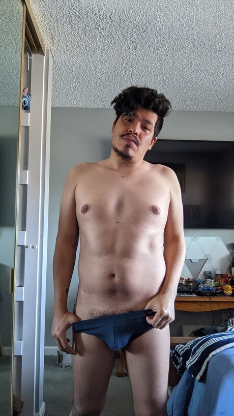 Nacktes geleaktes OnlyFans-Foto von Ramen