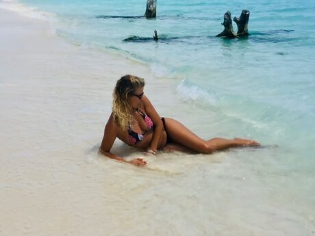 Nacktes geleaktes OnlyFans-Foto von Darkangel