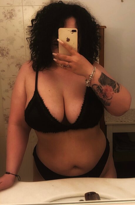 Nacktes geleaktes OnlyFans-Foto von Chloebabyy7