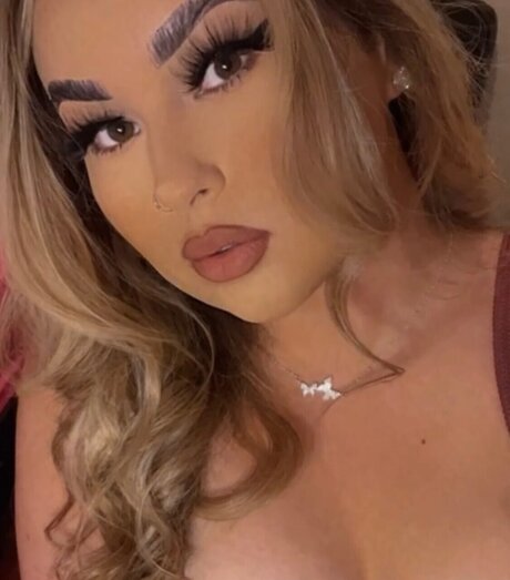 Nacktes geleaktes OnlyFans-Foto von Nini 