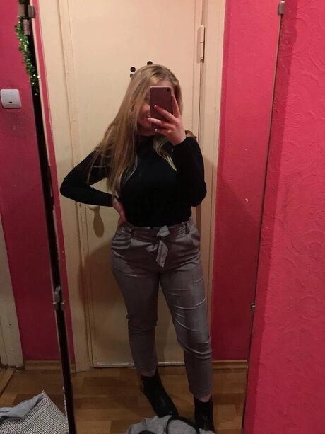 Nacktes geleaktes OnlyFans-Foto von Sandra Jakovleva