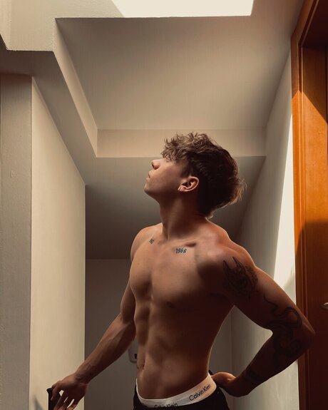 Nacktes geleaktes OnlyFans-Foto von Gabriele