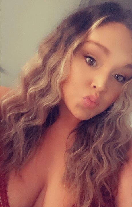 Nacktes geleaktes OnlyFans-Foto von Hazel Queen