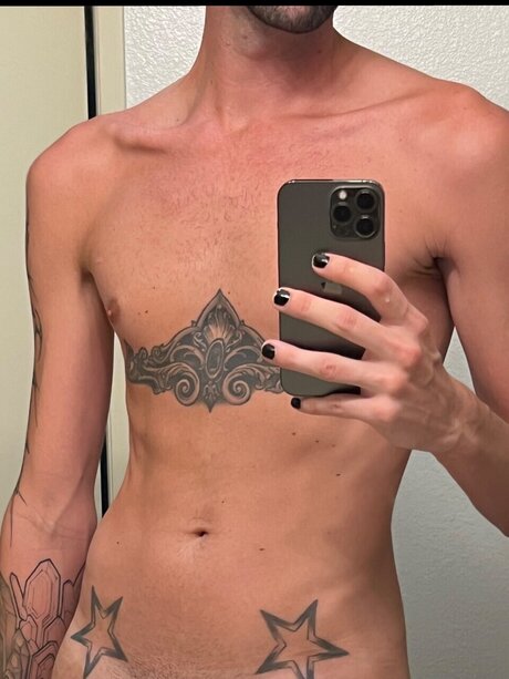 Nacktes geleaktes OnlyFans-Foto von Just Ryan