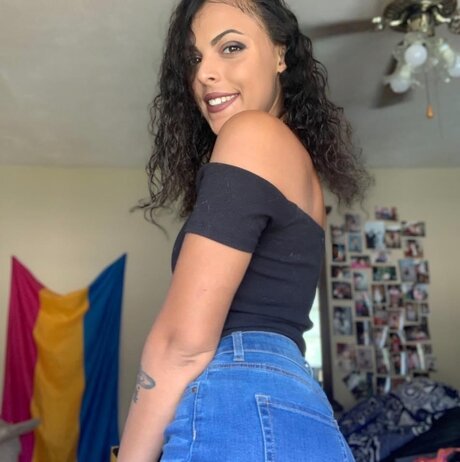 Nacktes geleaktes OnlyFans-Foto von Dajiah