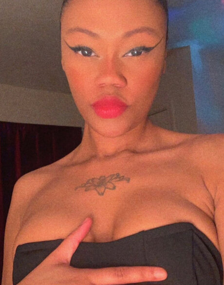 Nacktes geleaktes OnlyFans-Foto von Aysia
