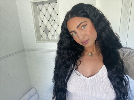 Nacktes geleaktes OnlyFans-Foto von Angela